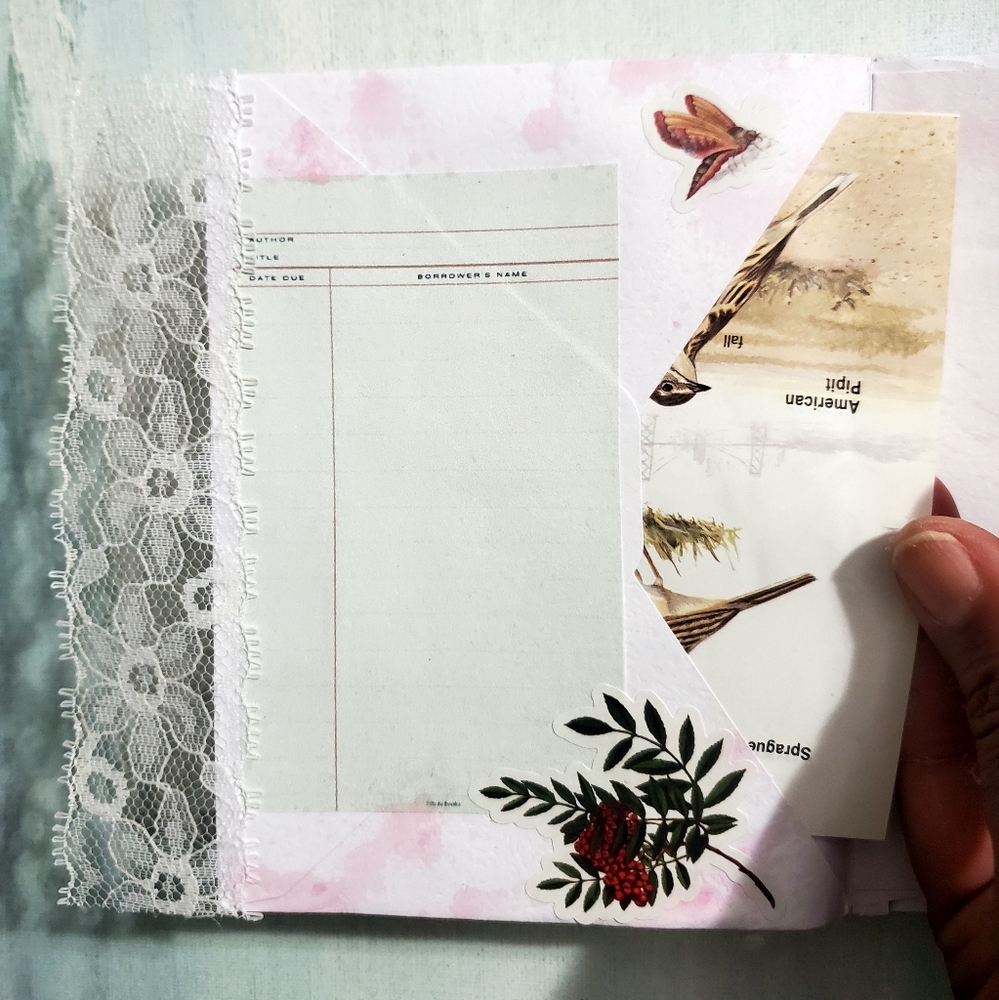 😀 HAND CRAFTED Envelope junk journal with note paper and ephemera - Picture 9 of 17